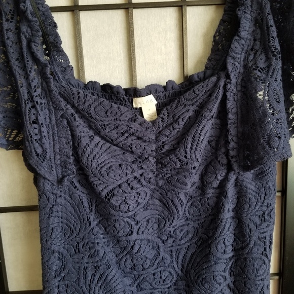Lace navy top nwot - Picture 6 of 8